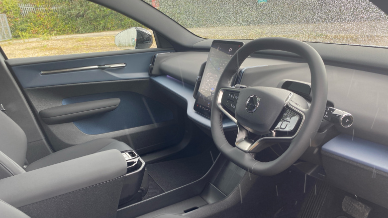 Volvo EX30 315kW Twin Motor Performance Ultra 69kWh 5dr Auto Electric Estate